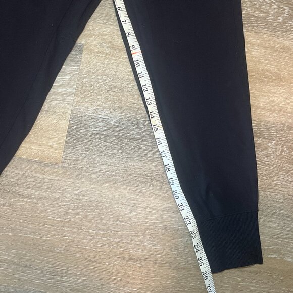 ✨ Athleta Salutation High Rise Jogger | Black | Size XSP | Soft Boho - Picture 4 of 8